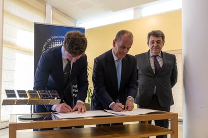 ICEYE signs agreement to deliver SAR satellite capabilities to the Portuguese Air Force